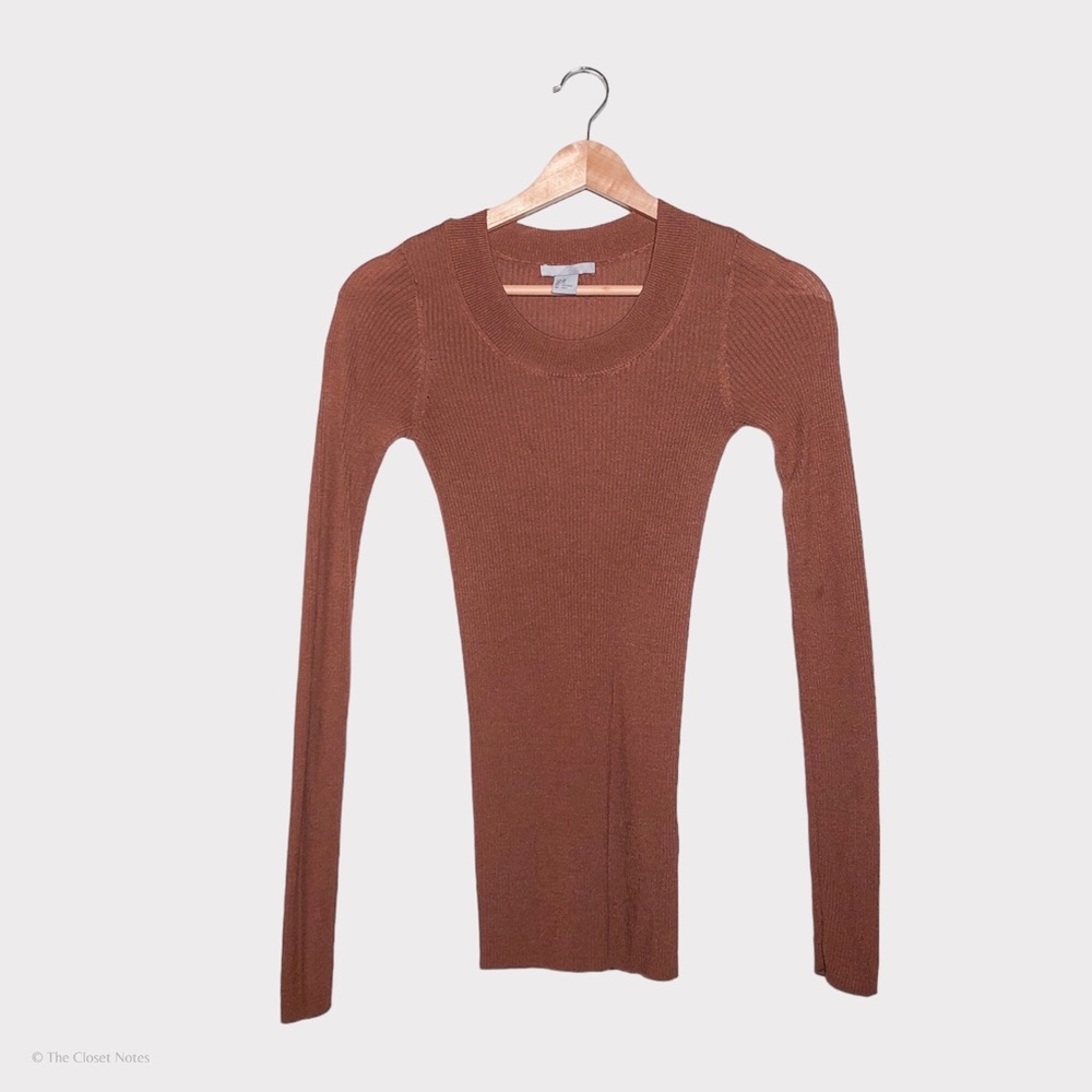 round neck rib fitted long sleeve top in dusky rose